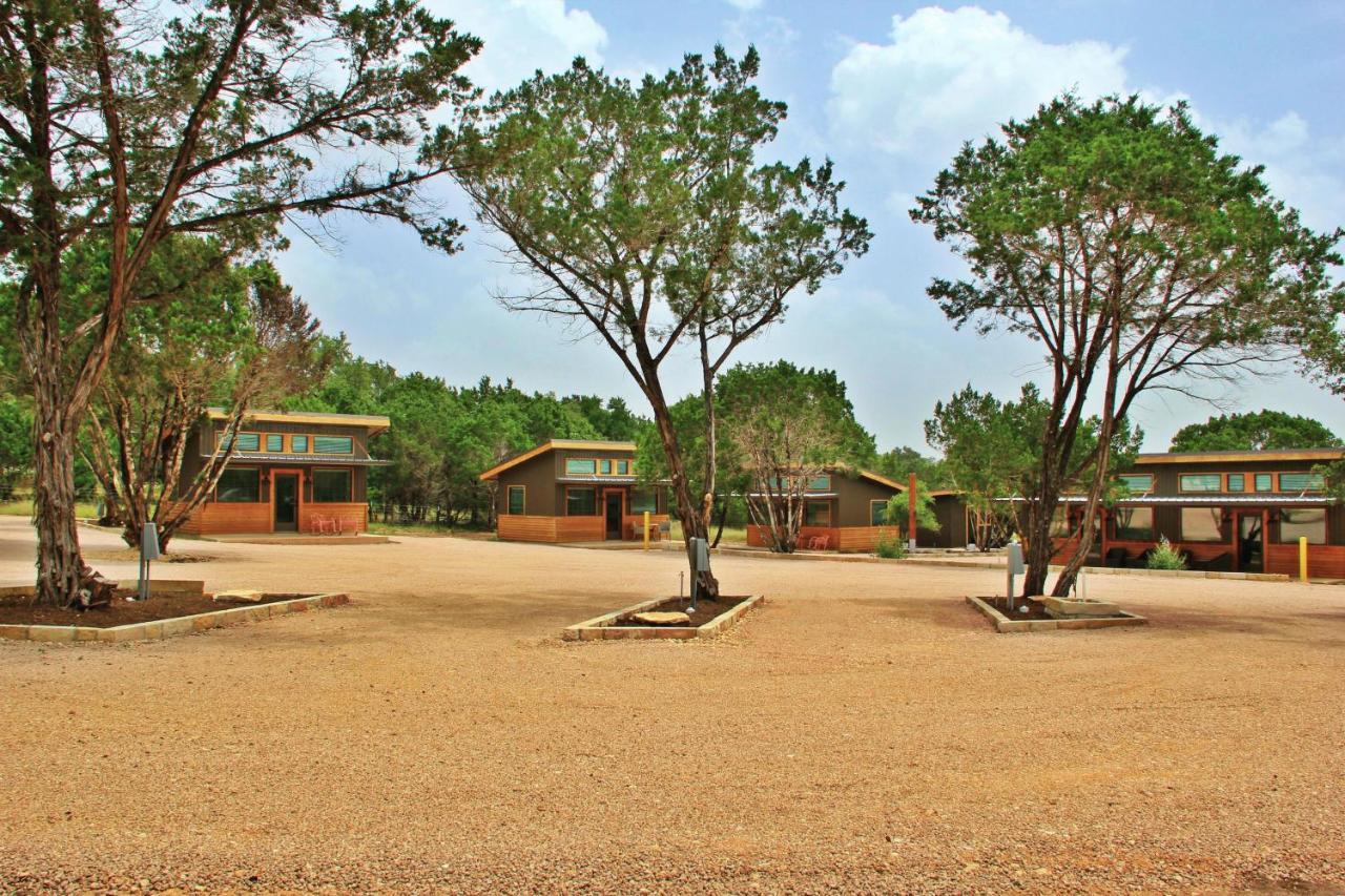 Green Acres Cottages - Fredericksburg Suite Wimberley Exteriör bild